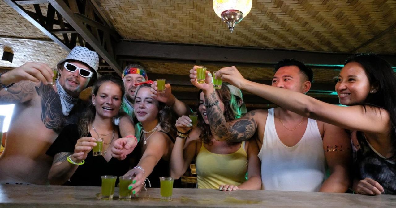Mad Monkey Siquijor Pansiyon Dış mekan fotoğraf