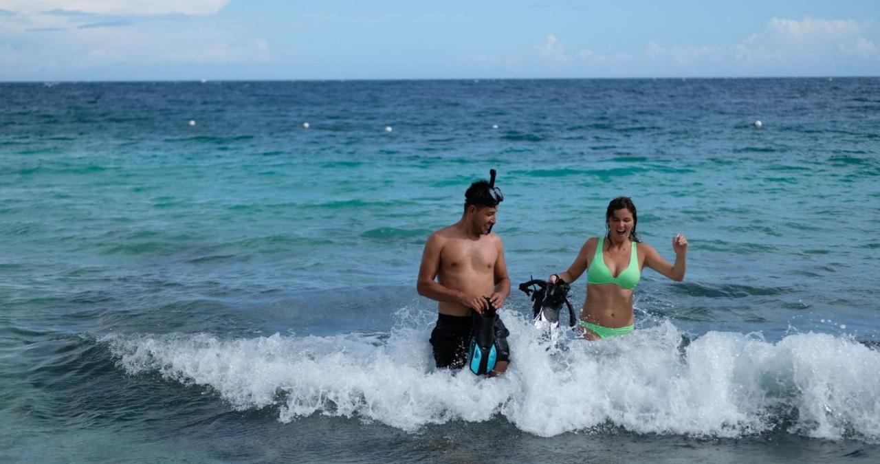 Mad Monkey Siquijor Pansiyon Dış mekan fotoğraf