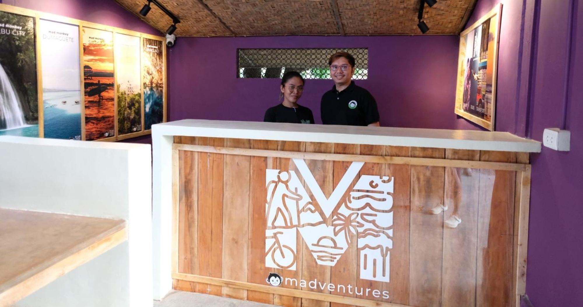 Mad Monkey Siquijor Pansiyon Dış mekan fotoğraf