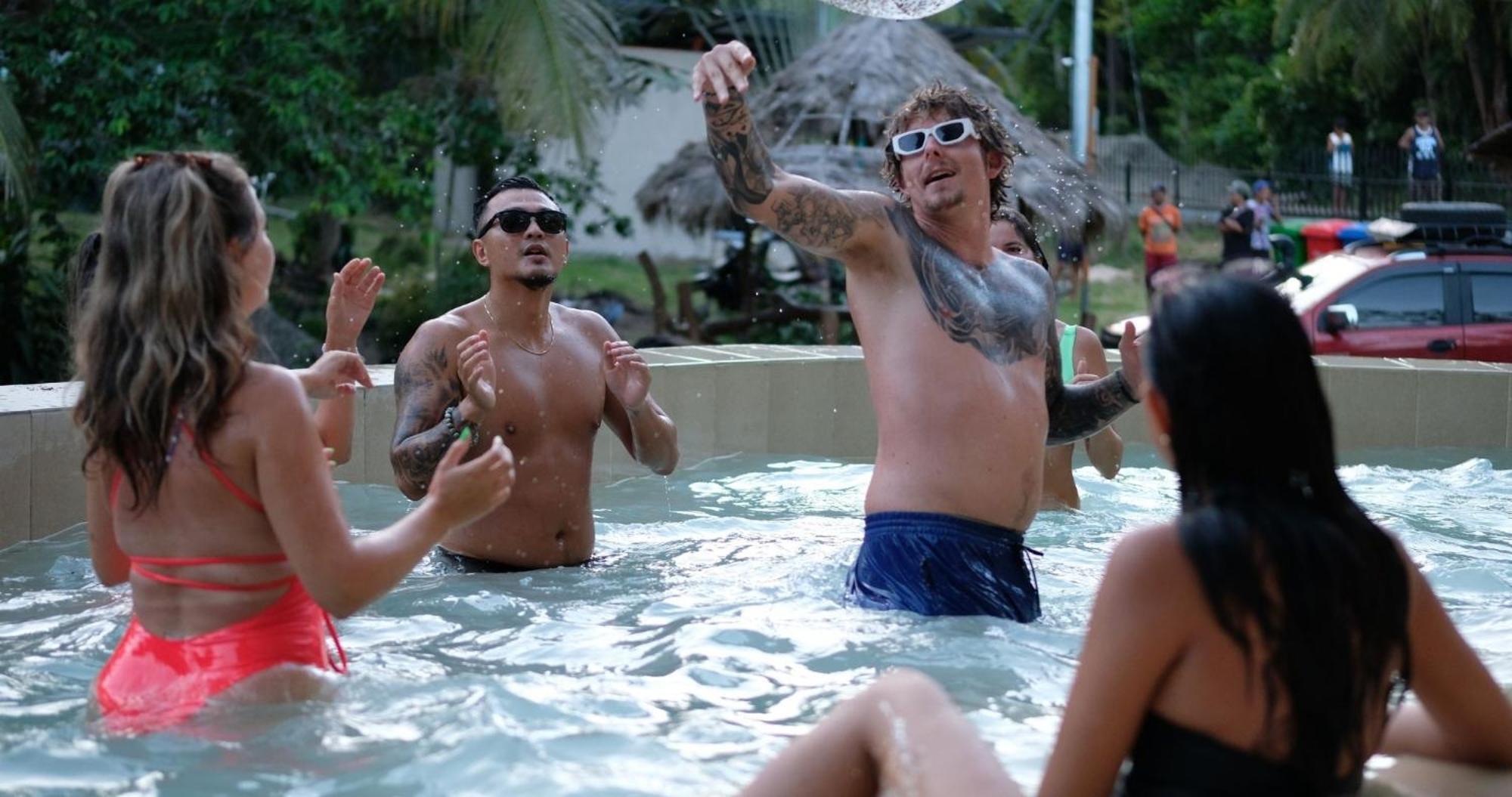 Mad Monkey Siquijor Pansiyon Dış mekan fotoğraf